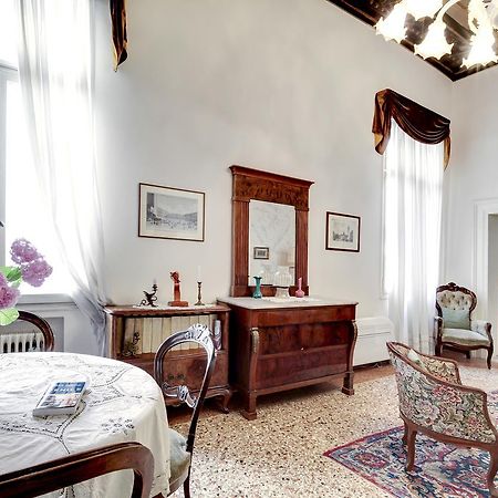 Testa Venise Extérieur photo